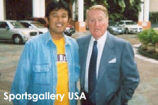 ビンスカーリー　ドジャースアナウンサー