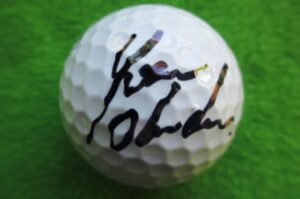 池田勇太直筆サインゴルフボール