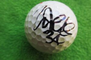 古閑美保選手直筆サインゲーム実使用SRIXON7オウンゴルフボール