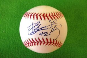 木田優夫選手#42直筆サインＭＬＢボール