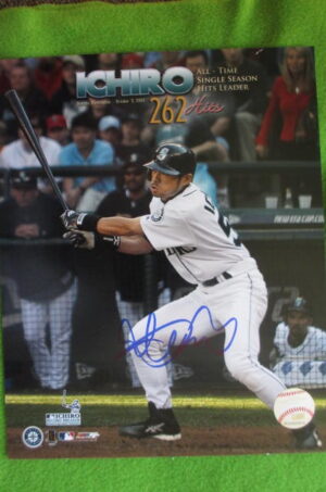 イチロー直筆サイン262 Hits　ＭＬＢ公認8Ｘ10フォト　