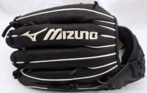 イチローICHIRO直筆サイン　10XGG　書き込み入りみMizunoイチローモデルグローブ　イチローホロ＆証明書付き - 画像 (4)