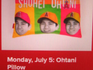 大谷翔平選手　8月31日2021年エンジェルス球場限定配布PILLOW　翔平ちゃん枕　非売品・ 送料込み