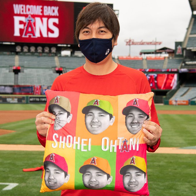 エンゼルス 大谷翔平選手 エンゼルス Pillow ピロー 枕 クッション レア 限定 グッズ