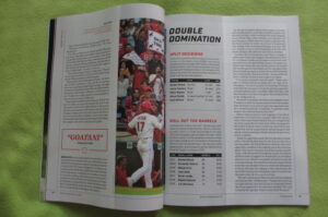 大谷翔平選手　スポーツイラストレイテッドSports Illustratedマガジン　9月23日アメリカ限定発売THE PITCHING&THE HITTER 2冊セット　 - 画像 (6)