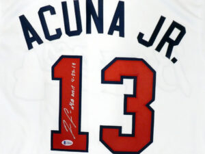 ロナルド・アクーニャJr選手#13Ronald Acuna Jr  直筆サインMLB DEBUT 4-25-18 書き込み入り majestic White jersey サイズ　L　Beckett鑑定証ホログラム付き
