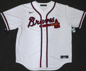 ロナルド・アクーニャJr選手#13 Ronald Acuna Jr  直筆サインNike White replica jersey サイズXL　Beckett鑑定証ホログラム付き - 画像 (3)