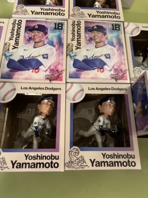 山本由伸選手 6-13-2024ドジャース球場初配布ボブルヘッド人形　 - 画像 (3)