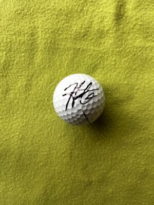 松山英樹プロ直筆サインMastersロゴ入りTitleist4ゴルフボール　ボールケース付き