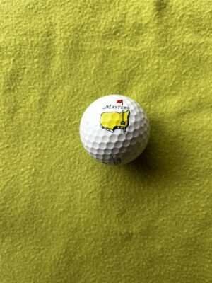 松山英樹プロ直筆サインMastersロゴ入りTitleist4ゴルフボール　ボールケース付き - 画像 (2)