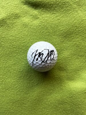 稲見萌寧プロLPGA 直筆サインTitleist Golf Ball