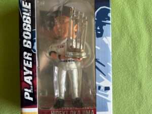 岡島秀樹＃37 BOSTON REDSOX 2007 WS チャンピオンボブルヘッド人形　