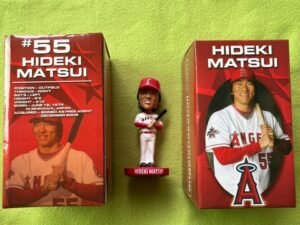 松井秀喜＃55　2010年エンジェルス球場配布ミニボブルヘッド人形