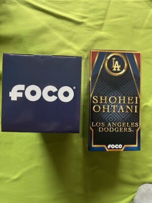 大谷翔平選手＃17　2024 NL MVP受賞記念ボブルヘッド人形  FOCO 2017個限定　在庫1個のみ！ - 画像 (8)
