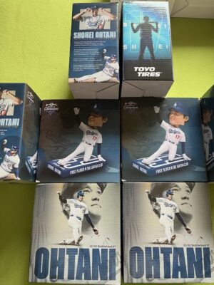 大谷翔平選手＃17　5月15日2025年ドジャース球場配布50-50盗塁ボブルヘッド人形　 - 画像 (2)