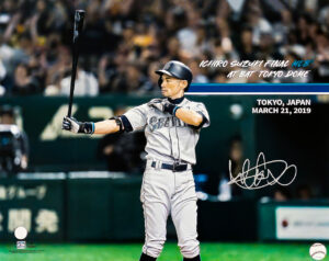 イチロー直筆サイン　ICHIRO Final At Bat 3-21-2019 Tokyo Dome 16x20 Photo　