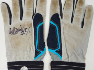 イチロー＃51　ICHIRO SUZUKI SEATTLE MARINERS 実使用MIZUNOバッティンググローブ　イチロー直筆サイン証明証付き