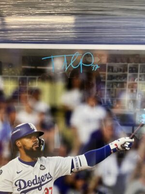 テオスカーヘルナンデス　TEOSCAR HERNANDEZ　ドジャース直筆サイン16x20フォト豪華額装品 PSA鑑定ホログラム証明付き - 画像 (2)