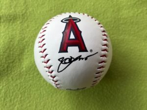 菊池雄星投手＃16 LAエンジェルス直筆サインAngelsロゴボール