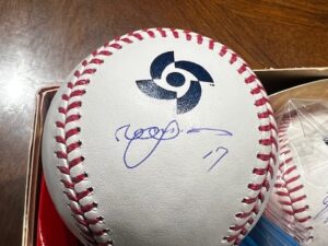 菊池雄星投手＃17　侍ジャパン直筆サイン2026WBC公式ボール