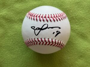 菊池雄星投手＃17　侍ジャパン直筆サイン2026WBC公式ボール 送料無料！