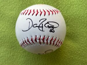 デーブロバーツ監督＃30DAVE ROBERTSドジャース直筆サイン2024ワールドシリーズチャンピオンロゴ入りMLB公式ボール