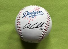 アレックス・コール＃12 ALEX CALL 直筆サインMLBドジャースロゴボール